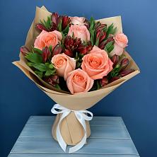 Букет цветов из:  Розы и Альстромерии в Кошехабль