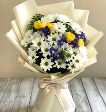 Букет цветов из:  Ирисы, Хризантемы и Розы #REPLACE_PRED# Кошехабль