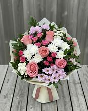Букет цветов из:  Альстромерии, Гвоздики, Розы и Хризантемы в Кошехабль